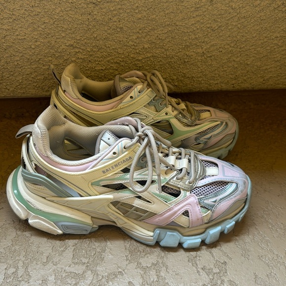 Balenciaga Track.2 Pastel - Picture 1 of 11